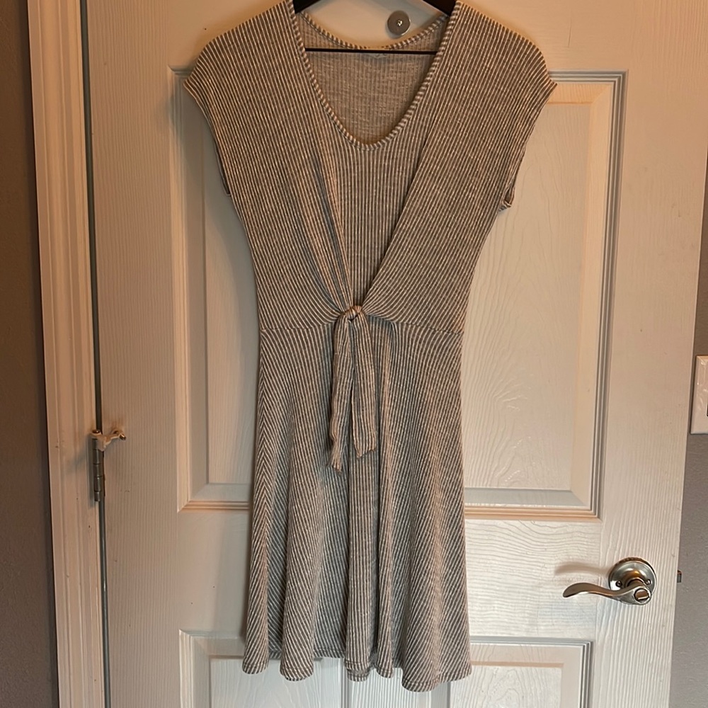 Caution to the Wind Grey&White Dress